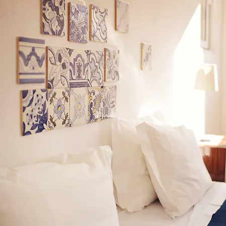 Story Гостьовий будинок 3*