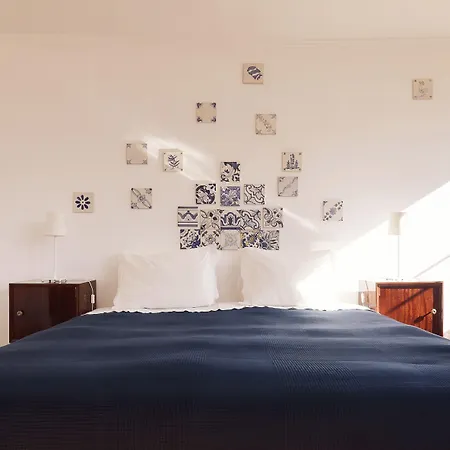 Story 3* Лісабон