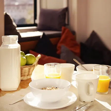 Story Гостьовий будинок